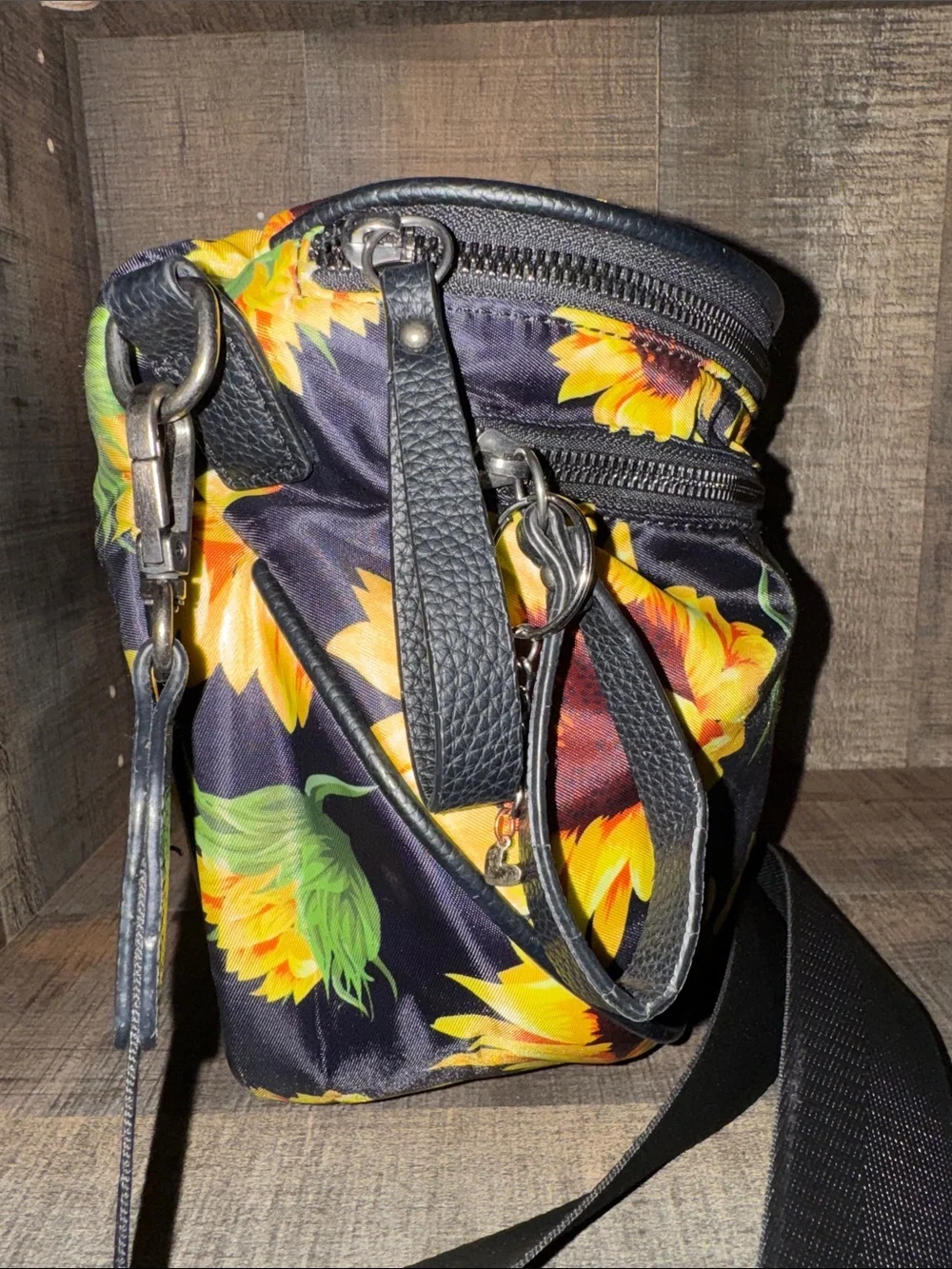 MONTANA WEST Sunflower Crossbody Bag  with coin purse